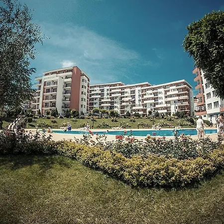 In Panorama Fort Apartcomplex スヴェティ・ヴラス