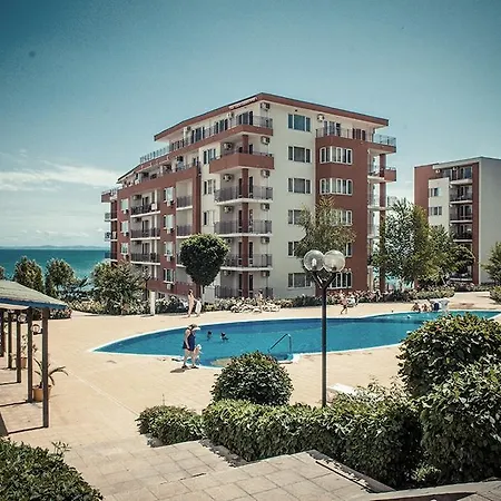 アパート In Panorama Fort Apartcomplex *