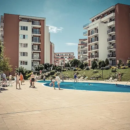 In Panorama Fort Apartcomplex スヴェティ・ヴラス